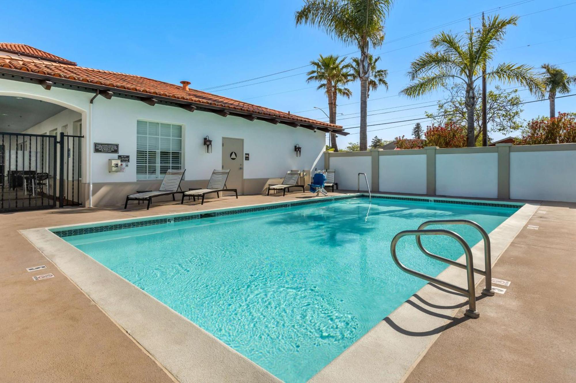 Best Western Plus Capitola By-the-Sea Inn&Suites Extérieur photo
