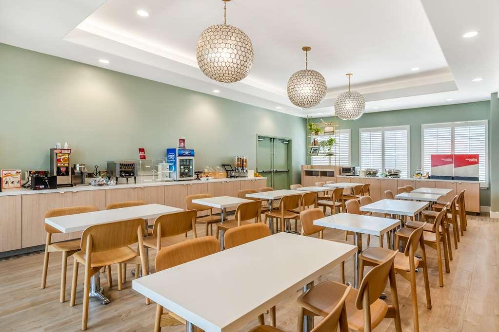 Best Western Plus Capitola By-the-Sea Inn&Suites Restaurant photo